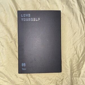 BTS Love yourself Tear (R)